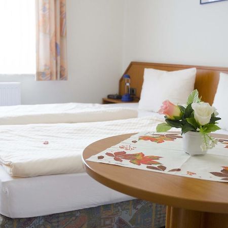 Zum Wikinger Hotell Neßmersiel Eksteriør bilde