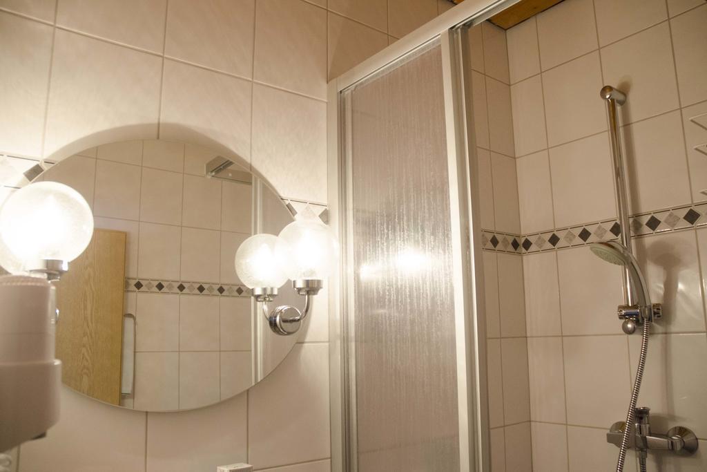 Zum Wikinger Hotell Neßmersiel Eksteriør bilde