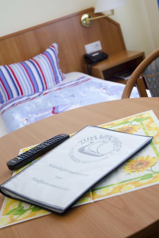 Zum Wikinger Hotell Neßmersiel Eksteriør bilde