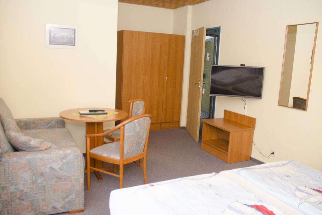 Zum Wikinger Hotell Neßmersiel Rom bilde