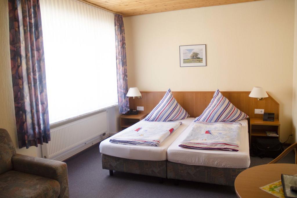 Zum Wikinger Hotell Neßmersiel Eksteriør bilde